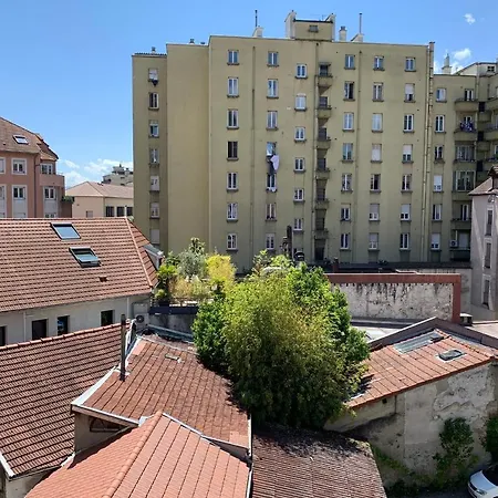 Apartment #bs The Ingenious Blue Sleeps 4 *